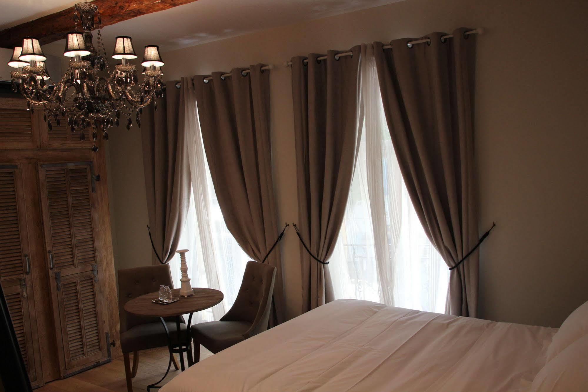 Maison D'Hotes Les Varietes Saint-Remy-de-Provence Ngoại thất bức ảnh